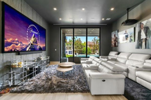 2437 Delmar Place, Fort Lauderdale, FL 33301