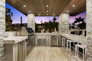 2437 Delmar Place, Fort Lauderdale, FL 33301