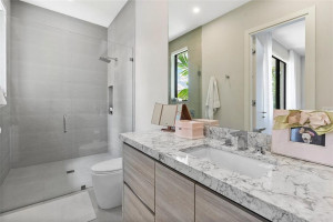 7962 Yorkshire Court, Boca Raton, FL 33496