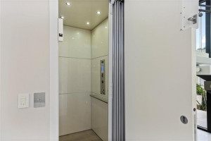 7962 Yorkshire Court, Boca Raton, FL 33496