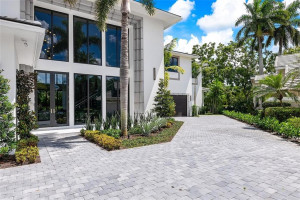 7962 Yorkshire Court, Boca Raton, FL 33496
