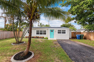 Photo for 510 NE 61st Street, Oakland Park, FL 33334 - listing #FX-10347966 510 NE 61st Street, Oakland Park, FL 33334