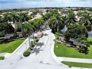 20825 NW 1st Street, 212, Pembroke Pines, FL 33029