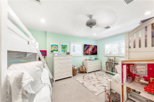 3040 N Atlantic Boulevard, Fort Lauderdale, FL 33308