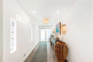 3040 N Atlantic Boulevard, Fort Lauderdale, FL 33308