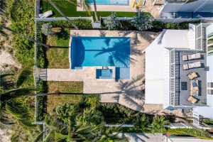 3040 N Atlantic Boulevard, Fort Lauderdale, FL 33308