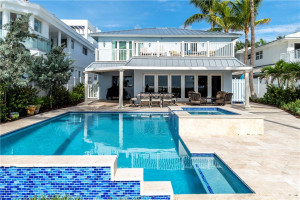 3040 N Atlantic Boulevard, Fort Lauderdale, FL 33308