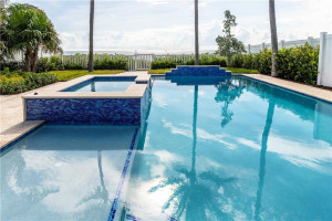 3040 N Atlantic Boulevard, Fort Lauderdale, FL 33308