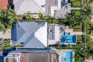 3040 N Atlantic Boulevard, Fort Lauderdale, FL 33308