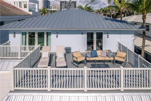 3040 N Atlantic Boulevard, Fort Lauderdale, FL 33308