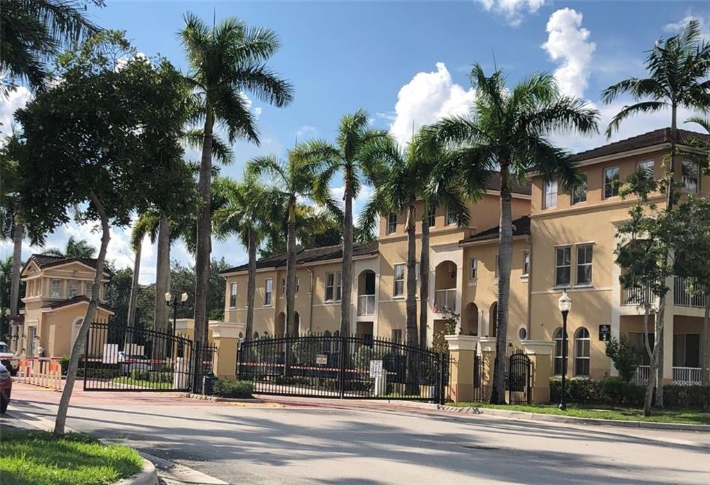 4425 SW 160th Avenue, 210, Miramar, FL 33027 - MLS# FX-10349079