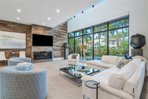 615 Royal Plaza Drive, Fort Lauderdale, FL 33301