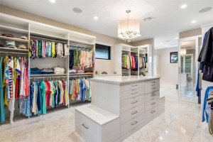 615 Royal Plaza Drive, Fort Lauderdale, FL 33301