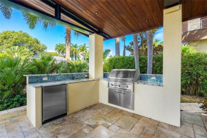 615 Royal Plaza Drive, Fort Lauderdale, FL 33301