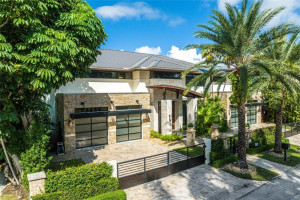 615 Royal Plaza Drive, Fort Lauderdale, FL 33301