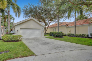 4989 Garden Drive, Delray Beach, FL 33445