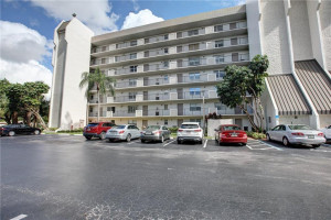3100 W Rolling Hills Circle, 602, Davie, FL 33328