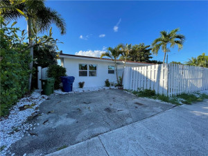 Photo for 2019 NE 15th Avenue, 1, Wilton Manors, FL 33305 - listing #FX-10356489 2019 NE 15th Avenue, 1, Wilton Manors, FL 33305