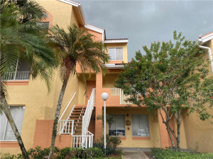 919 Coral Club Drive, 919, Coral Springs, FL 33071