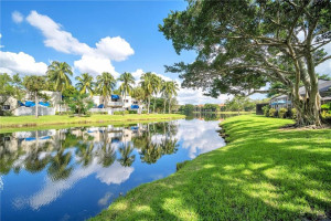 Photo for 429 NW 97th Avenue, Plantation, FL 33324 - Listing #FX-10356963 429 NW 97th Avenue, Plantation, FL 33324