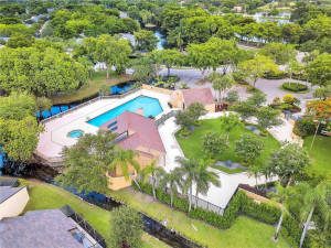 Photo for 429 NW 97th Avenue, Plantation, FL 33324 - Listing #FX-10356963 429 NW 97th Avenue, Plantation, FL 33324