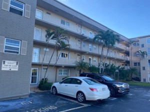 Photo for 2300 NE 1st Lane, 201, Boynton Beach, FL 33435 - Listing #FX-10358281 2300 NE 1st Lane, 201, Boynton Beach, FL 33435