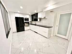535 Oaks Drive, 209, Pompano Beach, FL 33069
