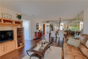 Photo for 14671 Bonaire Boulevard, 404, Delray Beach, FL 33446 - Listing #FX-10359003 14671 Bonaire Boulevard, 404, Delray Beach, FL 33446