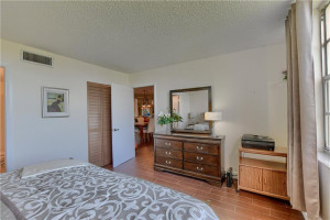Photo for 14671 Bonaire Boulevard, 404, Delray Beach, FL 33446 - Listing #FX-10359003 14671 Bonaire Boulevard, 404, Delray Beach, FL 33446