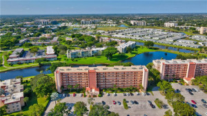 Photo for 14671 Bonaire Boulevard, 404, Delray Beach, FL 33446 - Listing #FX-10359003 14671 Bonaire Boulevard, 404, Delray Beach, FL 33446