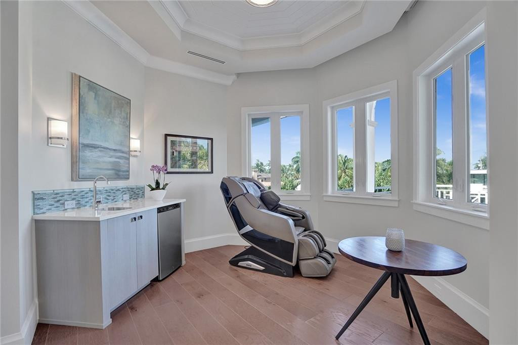Master bedroom sitting area with Coffee Bar