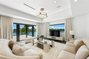 Photo for 529 Bontona Avenue, Fort Lauderdale, FL 33301 - Listing #FX-10353271 529 Bontona Avenue, Fort Lauderdale, FL 33301