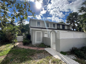 8586 Satalite Terrace, West Palm Beach, FL 33403