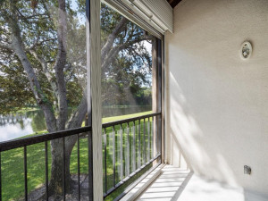 Photo for 3503 Bridgewood Drive, 3503, Boca Raton, FL 33434 - Listing #FX-10345506 Liv Rm - Kitchen 3503 Bridgewood Dr Boca Raton