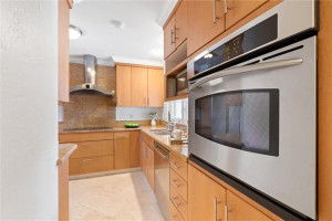 Photo for 2625 NE 12th Street, Fort Lauderdale, FL 33304 - Listing #FX-10349255 2625 NE 12th Street, Fort Lauderdale, FL 33304