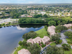 Photo for 3503 Bridgewood Drive, 3503, Boca Raton, FL 33434 - Listing #FX-10345506 Liv Rm - Kitchen 3503 Bridgewood Dr Boca Raton
