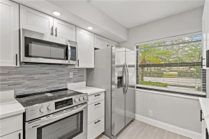 Photo for 12829 Briarlake Drive, 102, West Palm Beach, FL 33418 - Listing #FX-10364405 12829 Briarlake Drive, 102, West Palm Beach, FL 33418