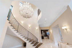 156 Fiesta Way, Fort Lauderdale, FL 33301