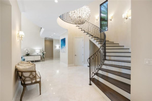 156 Fiesta Way, Fort Lauderdale, FL 33301