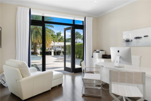 156 Fiesta Way, Fort Lauderdale, FL 33301