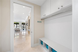 156 Fiesta Way, Fort Lauderdale, FL 33301