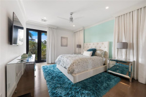 156 Fiesta Way, Fort Lauderdale, FL 33301