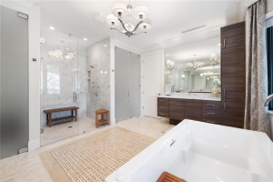 156 Fiesta Way, Fort Lauderdale, FL 33301