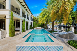 156 Fiesta Way, Fort Lauderdale, FL 33301