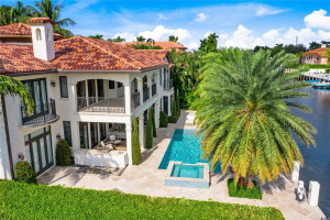 156 Fiesta Way, Fort Lauderdale, FL 33301