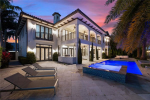 156 Fiesta Way, Fort Lauderdale, FL 33301