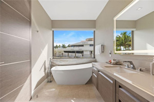 1600 SW 15th Avenue, Fort Lauderdale, FL 33312