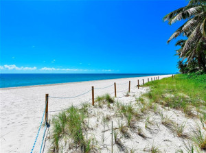 3052 N Atlantic Boulevard, Fort Lauderdale, FL 33308