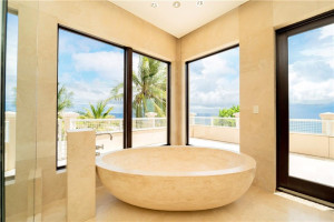 48 Gloria May Drive, Out of Country, FL