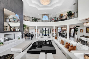 34 Isla Bahia Drive, Fort Lauderdale, FL 33316